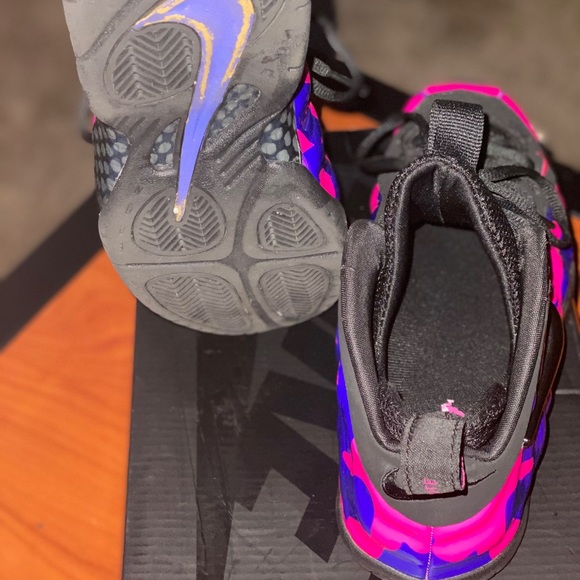 Nike Air Foamposite - Picture 4 of 6